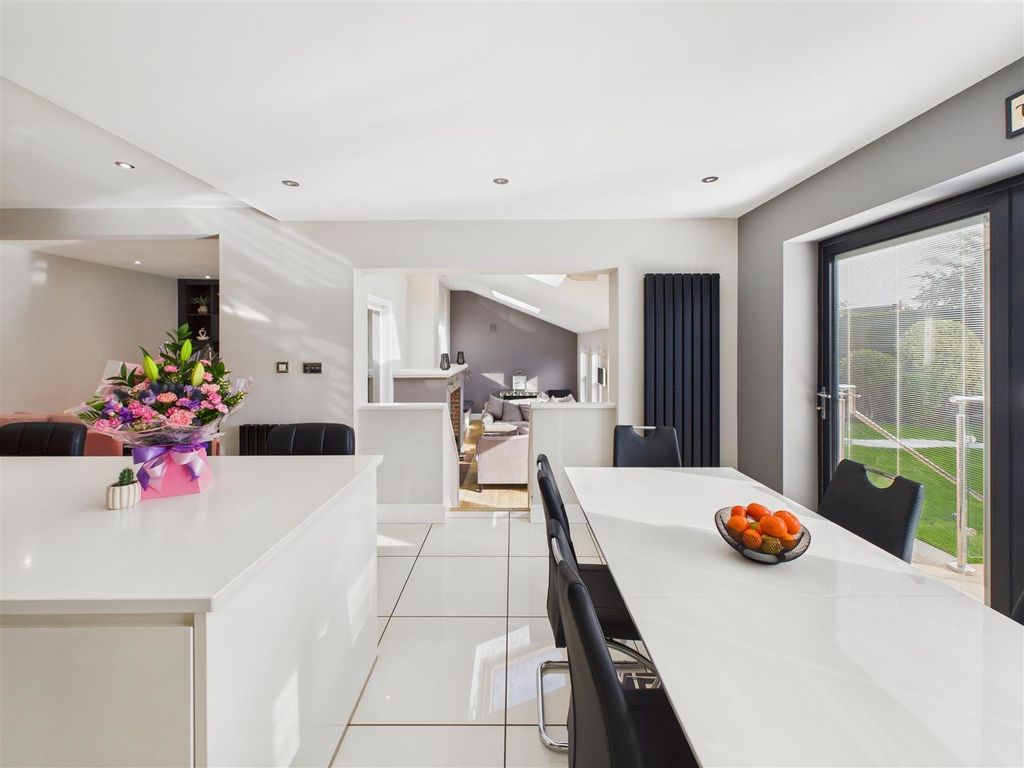Additional image 8 of 4 bed detached house for saleAston Hall Drive, North Ferriby HU14