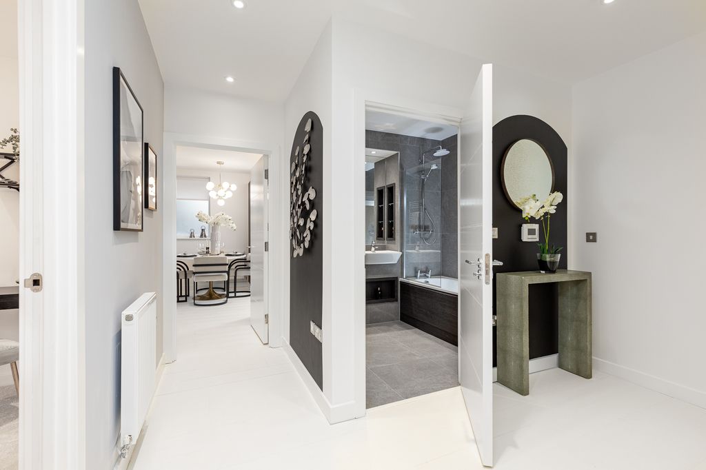 Additional image 3 of 2 bed flat for sale"The Monarch" at Church Road, Maidstone ME15