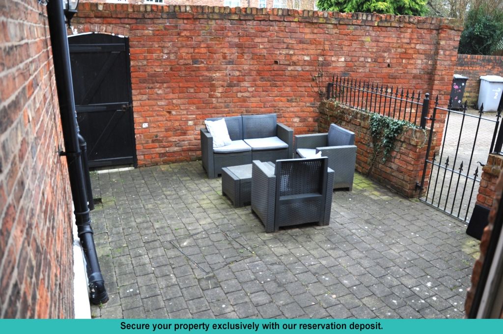Additional image 12 of 2 bed flat for sale165 Welsh Row, Nantwich, Cheshire CW5