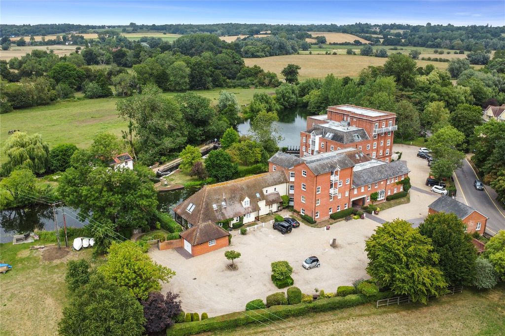 1 bed flat for saleDedham Mill, Mill Lane, Dedham, Colchester CO7 photo 4