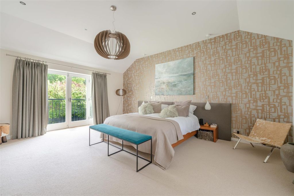 Additional image 17 of 5 bed detached house for salePark Avenue South, Northampton NN3