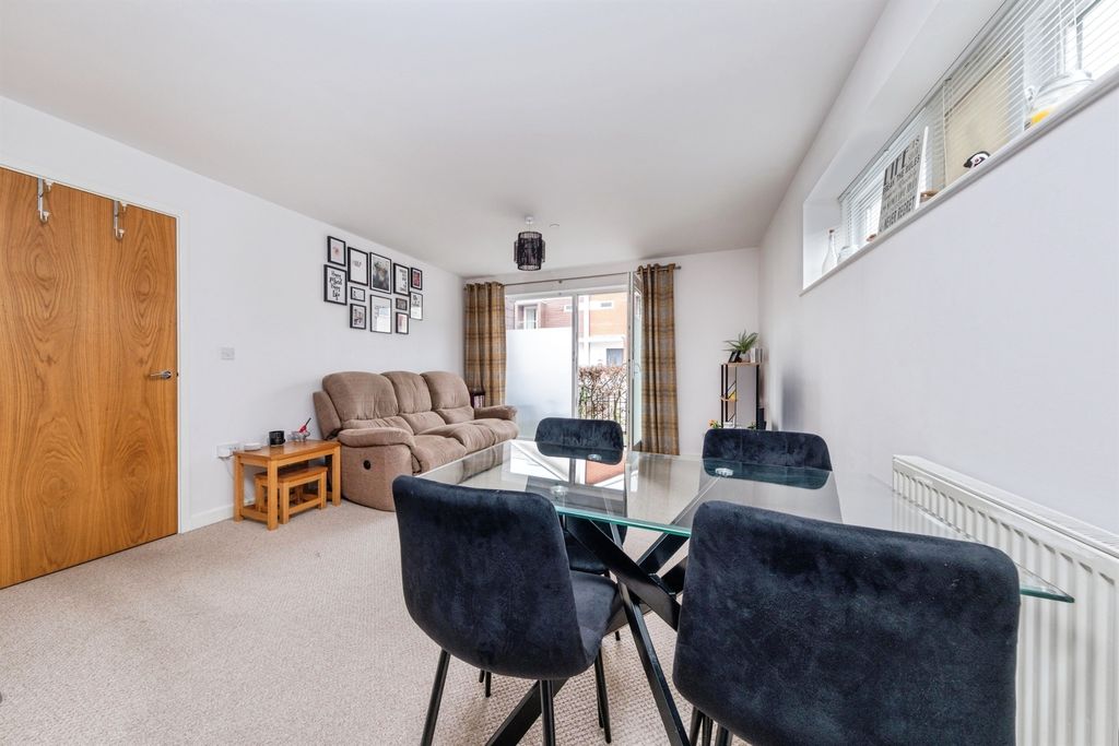 Additional image 4 of 1 bed flat for saleAddenbrookes Road, Newport Pagnell MK16