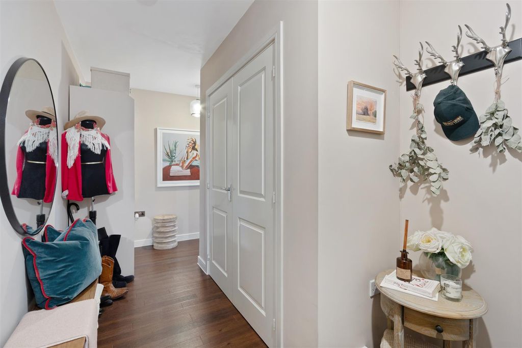 Additional image 10 of 2 bed flat for saleSchoolgate Drive, Morden SM4