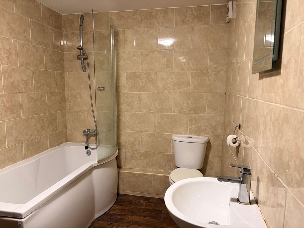 Additional image 6 of 3 bed flat for saleCecil Avenue, Skegness PE25