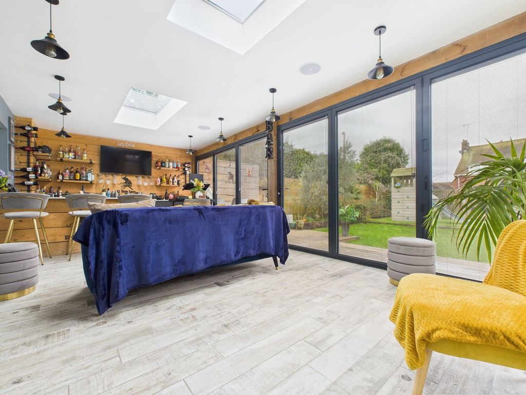 Additional image 7 of 5 bed detached house for saleElm Grove, Lancing BN15