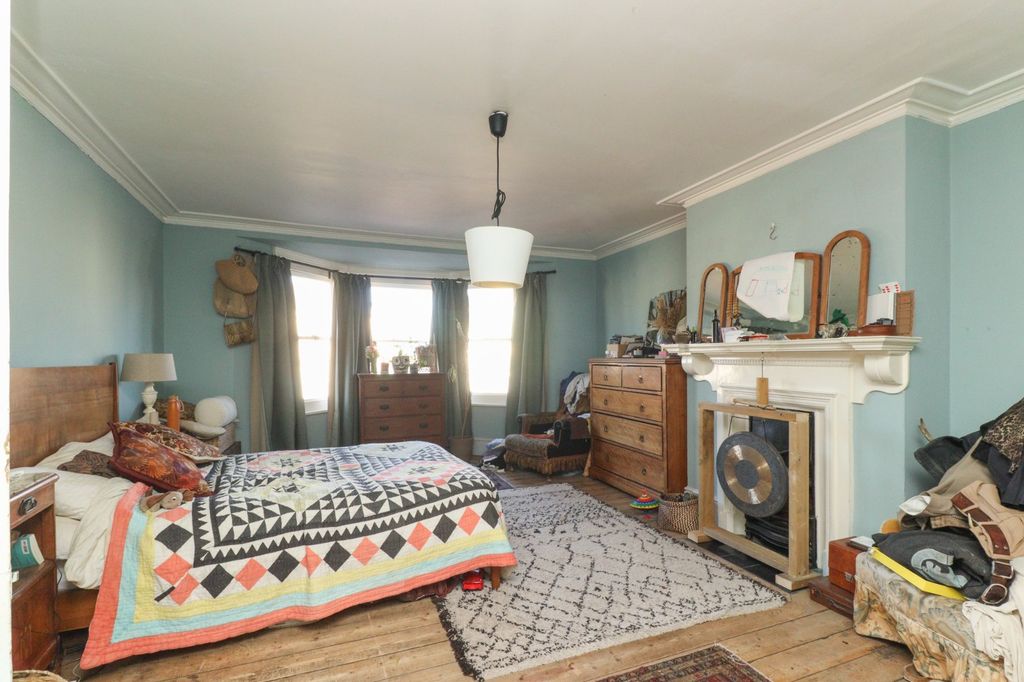 Additional image 4 of 4 bed flat for saleNorthdown Road, Margate, Kent CT9