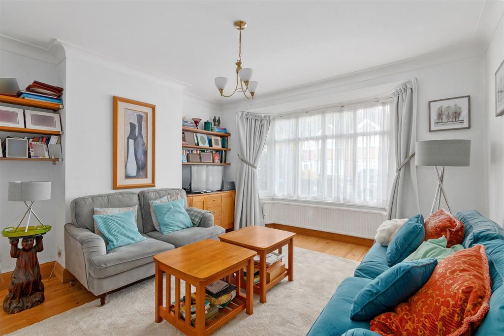 Additional image 2 of 4 bed property for saleWestcroft Gardens, Morden SM4