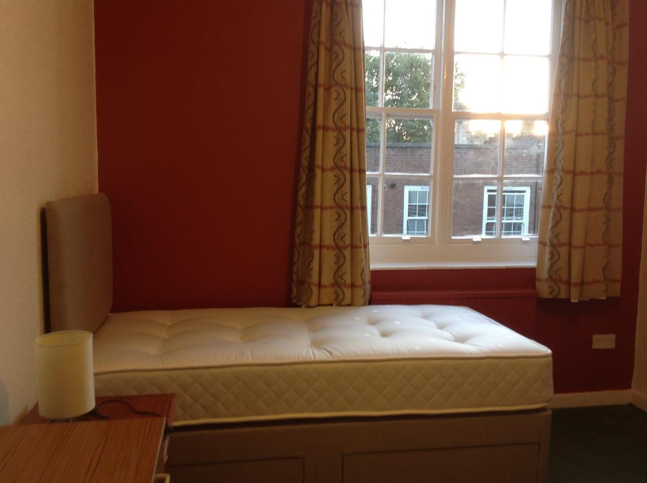 3 Bed Flat, Boswell House, WC1N, N1 7GU photo 4