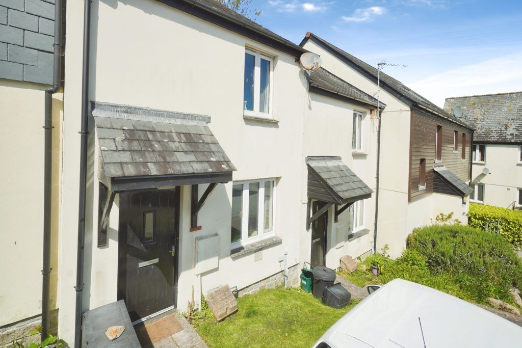 2 bed terraced house for saleCalver Close, Penryn TR10