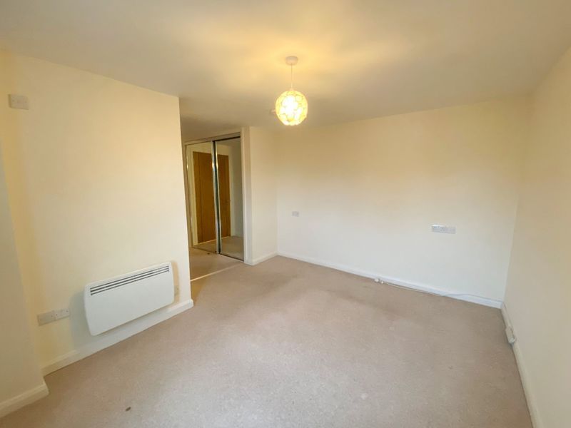 Additional image 6 of 2 bed flat for saleHollis Court, Castle Howard Road, Malton YO17