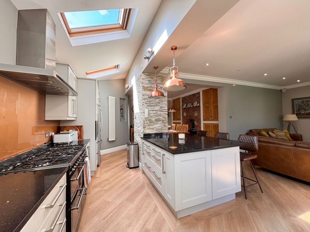 Additional image 11 of 5 bed detached house for saleLongley Drive, Worsley M28