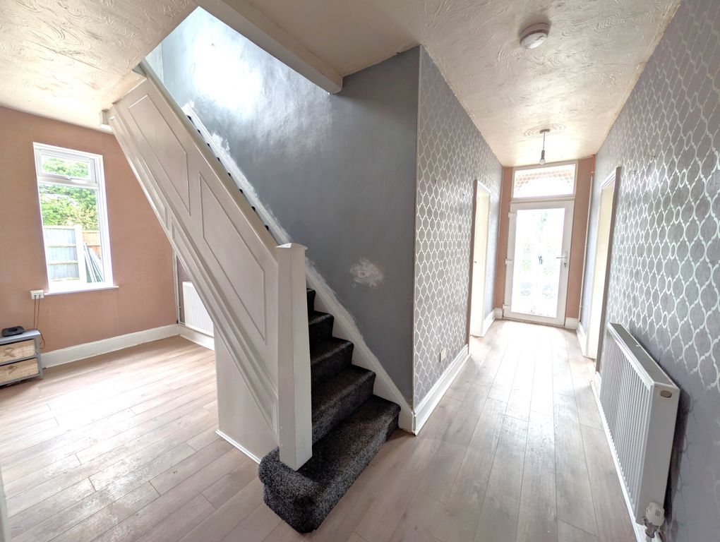 4 bed detached house for salePeters Lane, Withern LN13 photo 5