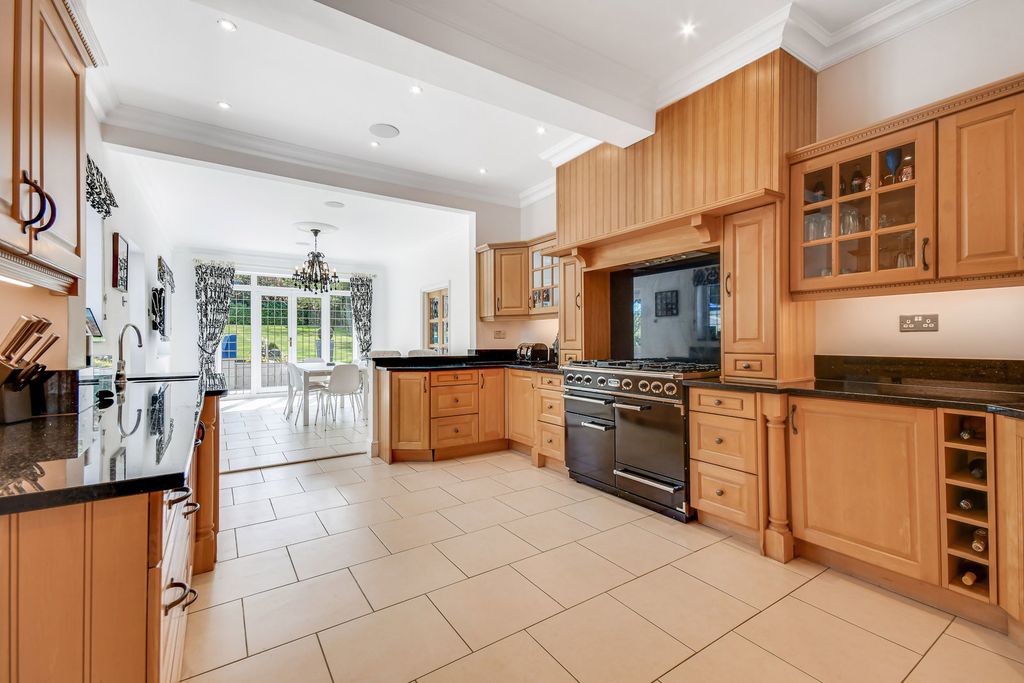 Additional image 10 of 4 bed detached house for saleOngar Outskirts, Essex CM5