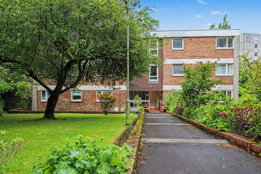 3 bed flat for saleRiccartsbar Avenue, Paisley, Renfrewshire PA2