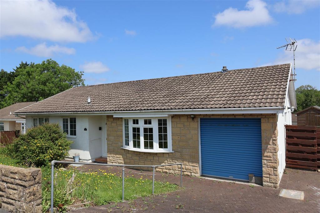 3 bed detached house for saleWrench Close, Pembroke SA71