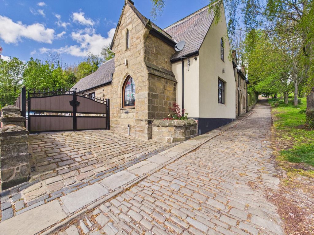 6 bed detached house for saleSouth Baileygate, Pontefract WF8