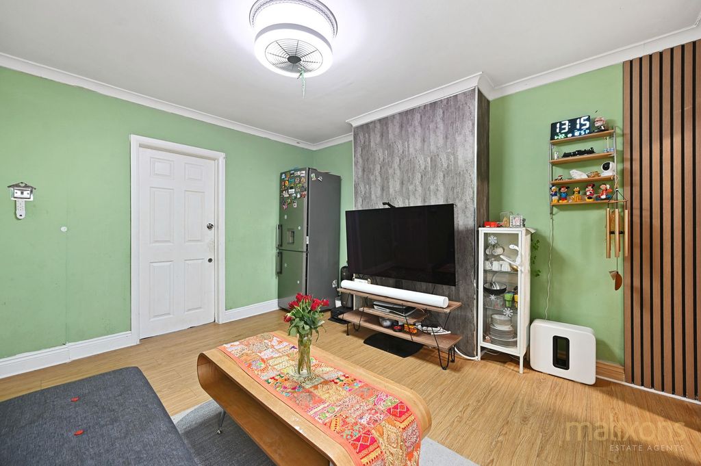 3 bed maisonette for saleRialto Road, Mitcham CR4