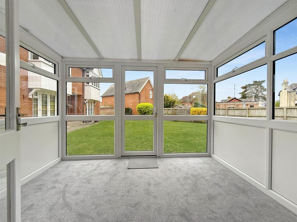Additional image 9 of 1 bed flat for saleHeath Road, Newmarket CB8