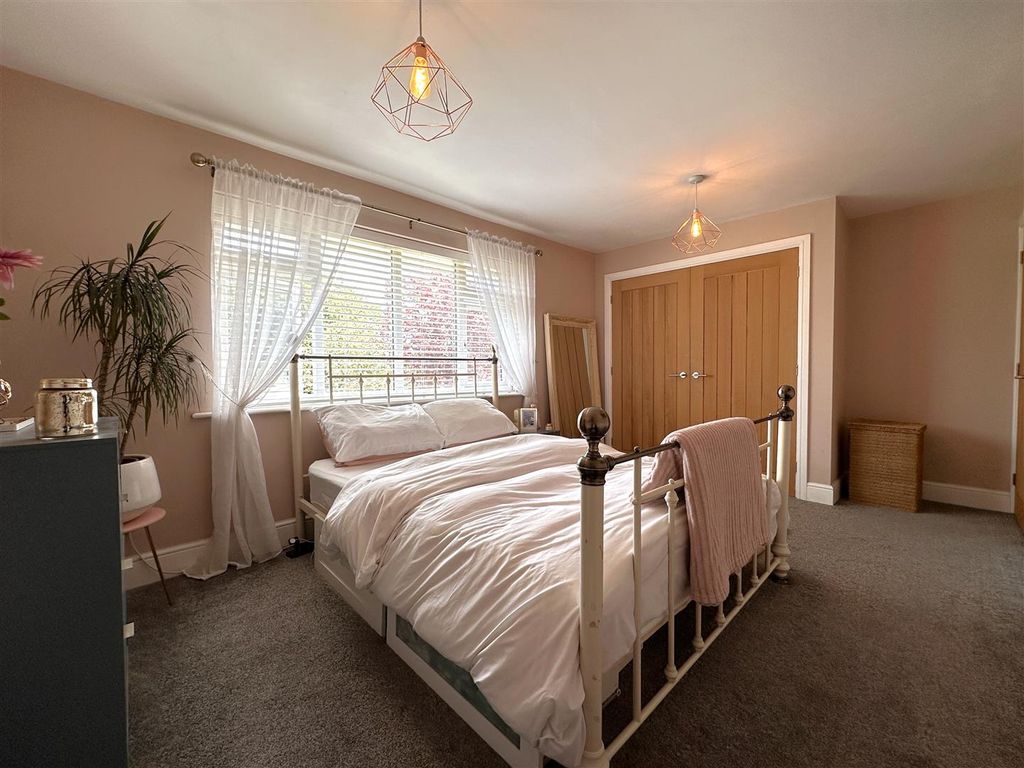 Additional image 17 of 4 bed detached house for saleBeacon Heights, Newark NG24