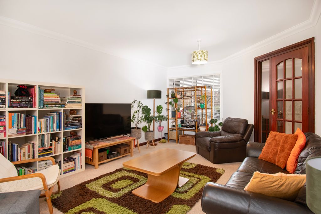 Additional image 4 of 3 bed end terrace house for saleNursery Crescent, Montrose DD10