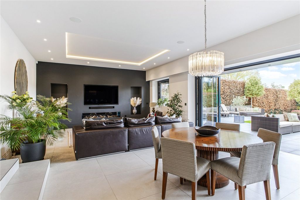 Additional image 7 of 5 bed detached house for saleHenley Road, Marlow, Buckinghamshire SL7