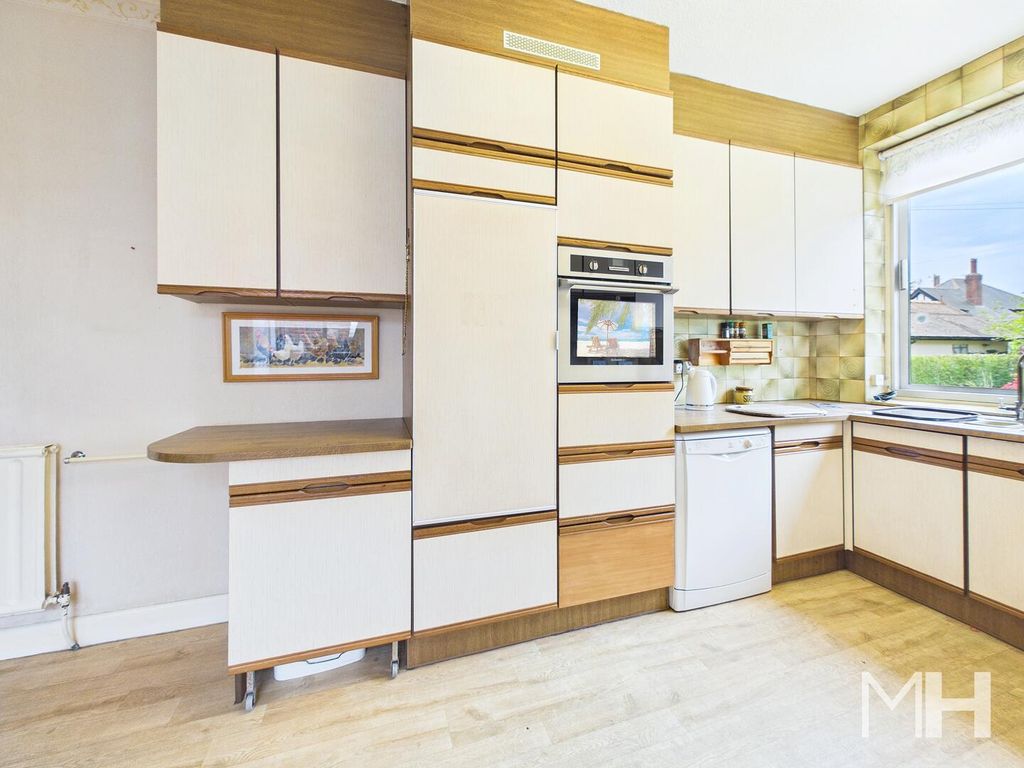 Additional image 13 of 5 bed detached house for saleChurch Avenue, Penwortham, Preston PR1