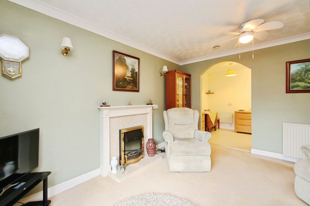 Additional image 12 of 2 bed flat for saleWyre Mews, Haxby, York YO32