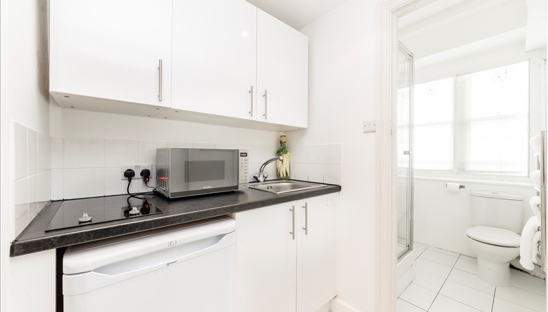 Studio Flat, Hill Street, W1J, N1 7GU photo 5