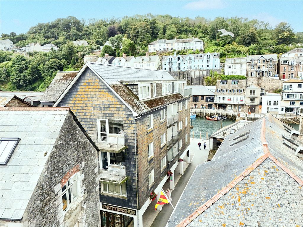 2 bed flat for saleThe Quay, Looe, Cornwall PL13 photo 5