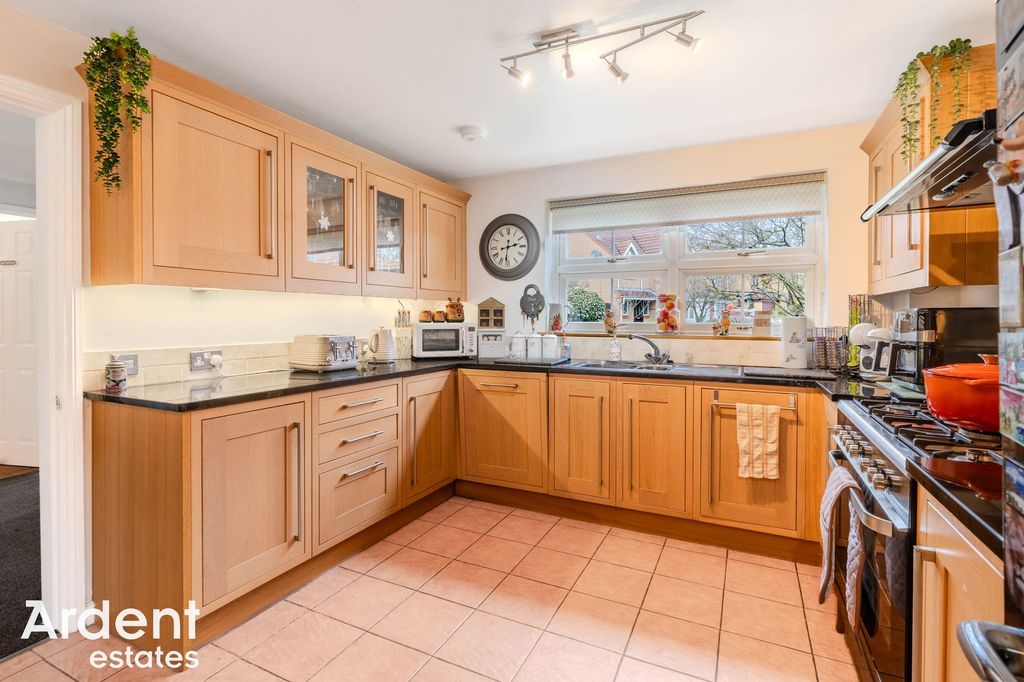 Additional image 8 of 4 bed detached house for saleCrayford Close, Maldon CM9