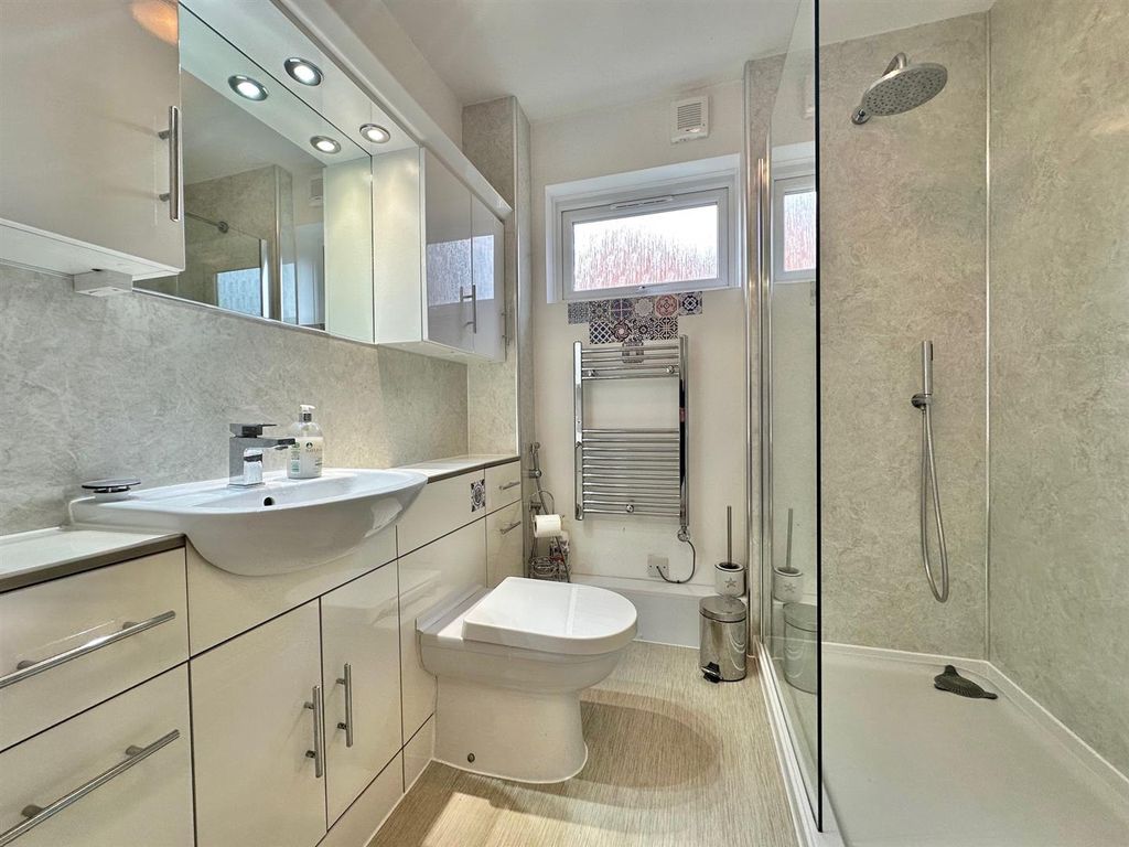 Additional image 14 of 2 bed flat for saleYew Tree Drive, Nantwich, Cheshire CW5
