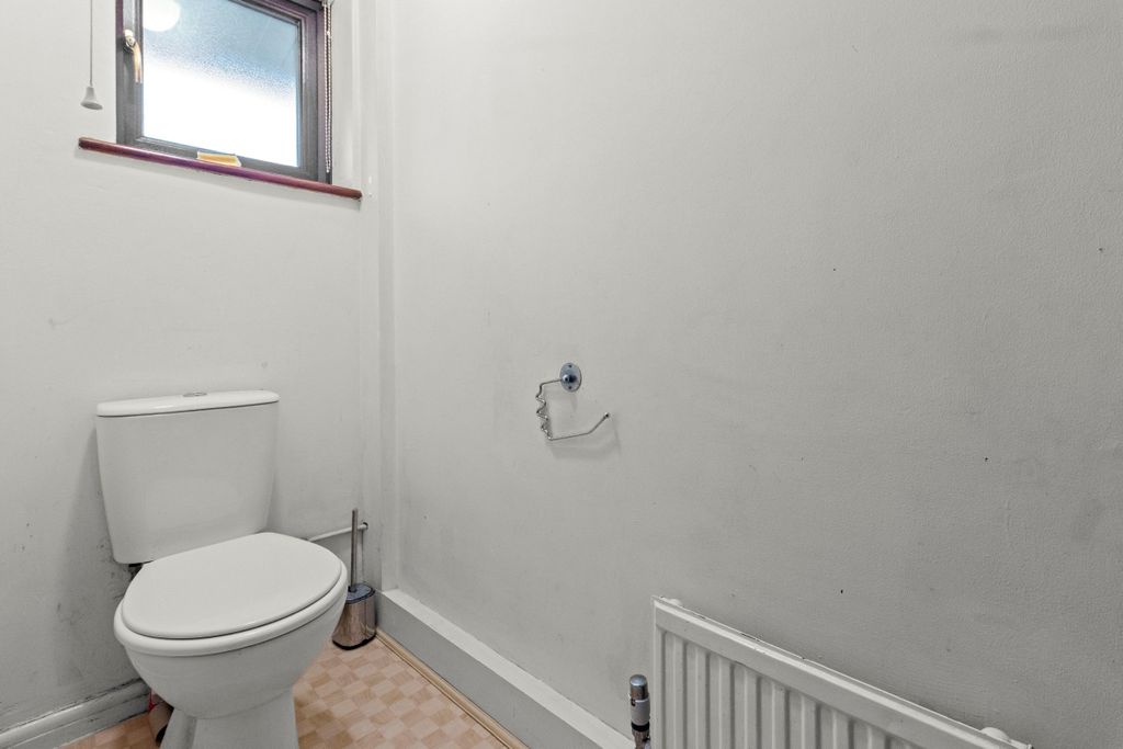 Additional image 21 of 4 bed semi-detached house for saleVicarage Close, Newhaven BN9