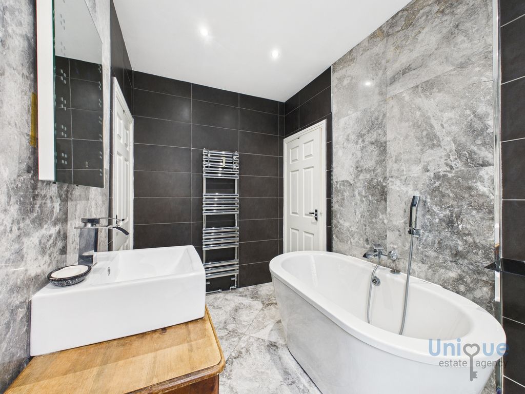 Additional image 15 of 5 bed detached house for saleHeyhouses Lane, Lytham St. Annes FY8