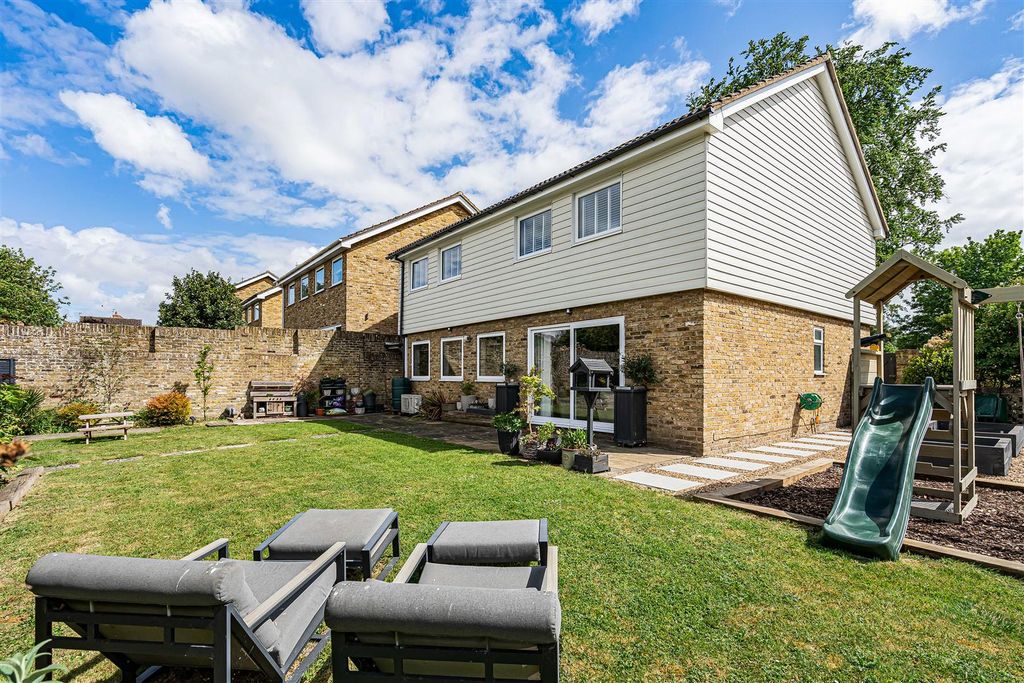 Additional image 25 of 5 bed detached house for saleBeechwood Close, Exning, Newmarket CB8