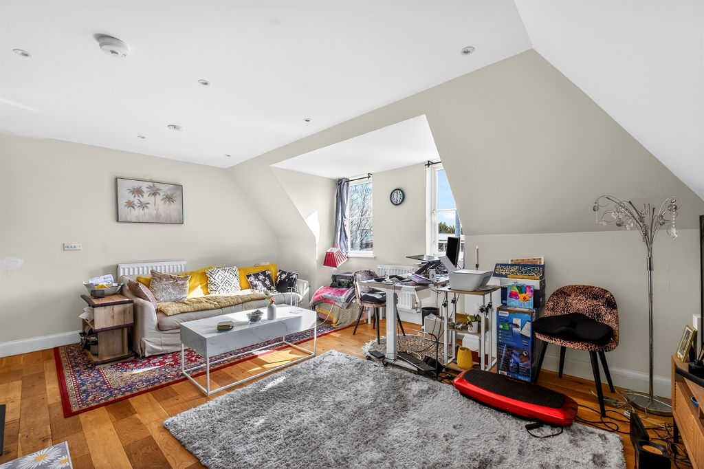 Additional image 7 of 2 bed flat for saleLondon Road, Morden SM4