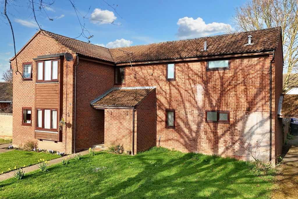 Additional image 10 of 1 bed flat for saleWeston Way, Newmarket CB8