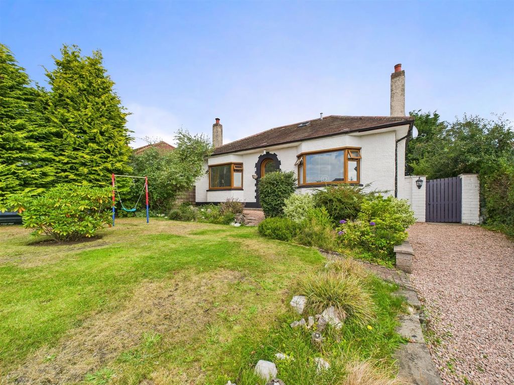 4 bed detached house for sale39 Oakbank Crescent, Perth PH1