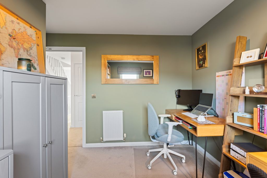 Additional image 24 of 4 bed town house for sale15 Bonaille Drive, Bilston EH25