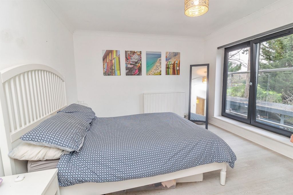 Additional image 17 of 5 bed detached house for saleCastle Meadow Close, Newport Pagnell MK16