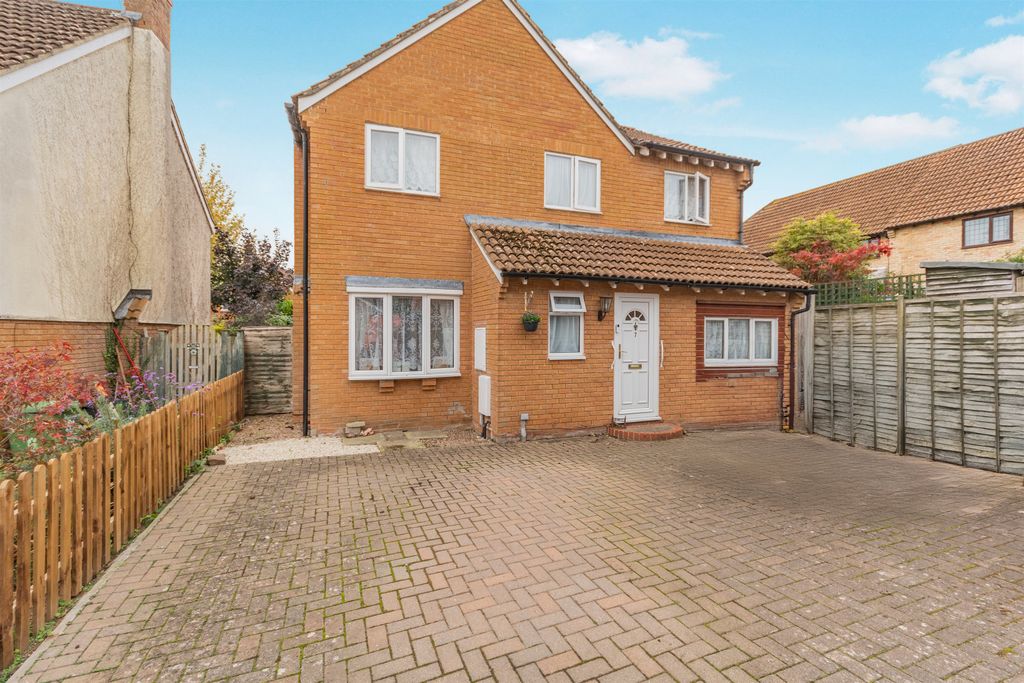Additional image 14 of 4 bed detached house for saleCoopers Way, Newent, Gloucestershire GL18