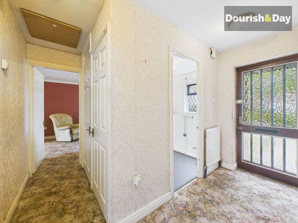 2 bed detached bungalow for saleParker Bowles Drive, Market Drayton TF9 photo 5