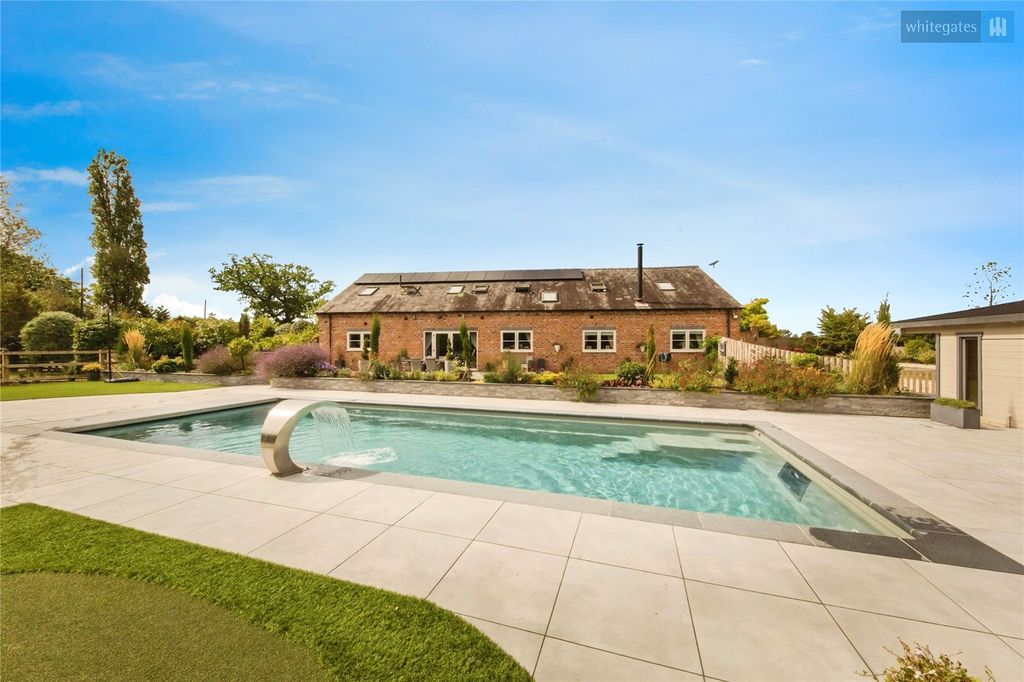 Additional image 4 of 4 bed barn conversion for saleHenhull, Nantwich, Cheshire CW5