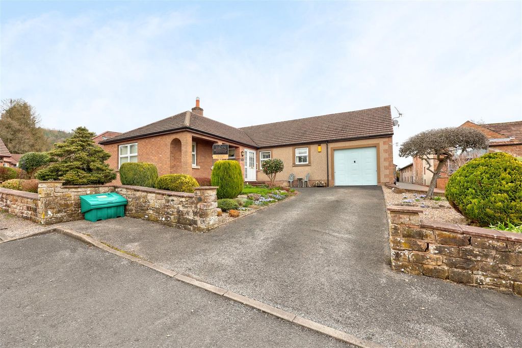 3 bed detached bungalow for saleCold Springs Park, Penrith CA11