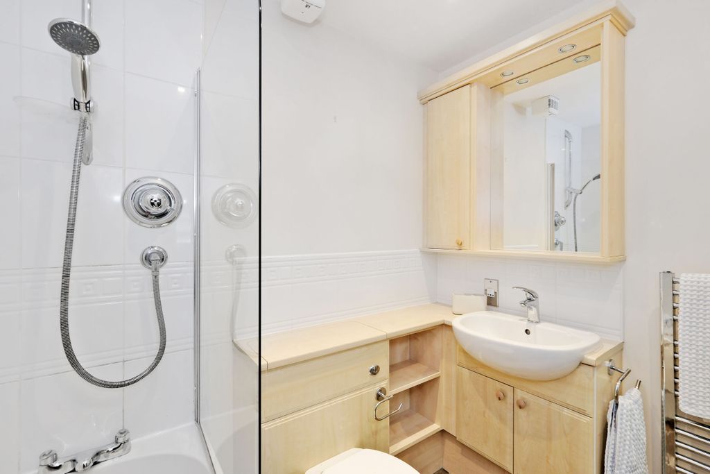 Additional image 7 of 2 bed flat for saleGreat Western Road, The City Centre, Aberdeen AB10