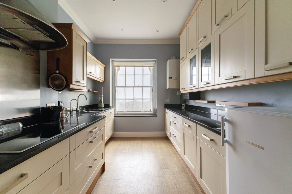 Additional image 9 of 3 bed flat for saleSwan Green, Emery Down, Lyndhurst, Hampshire SO43