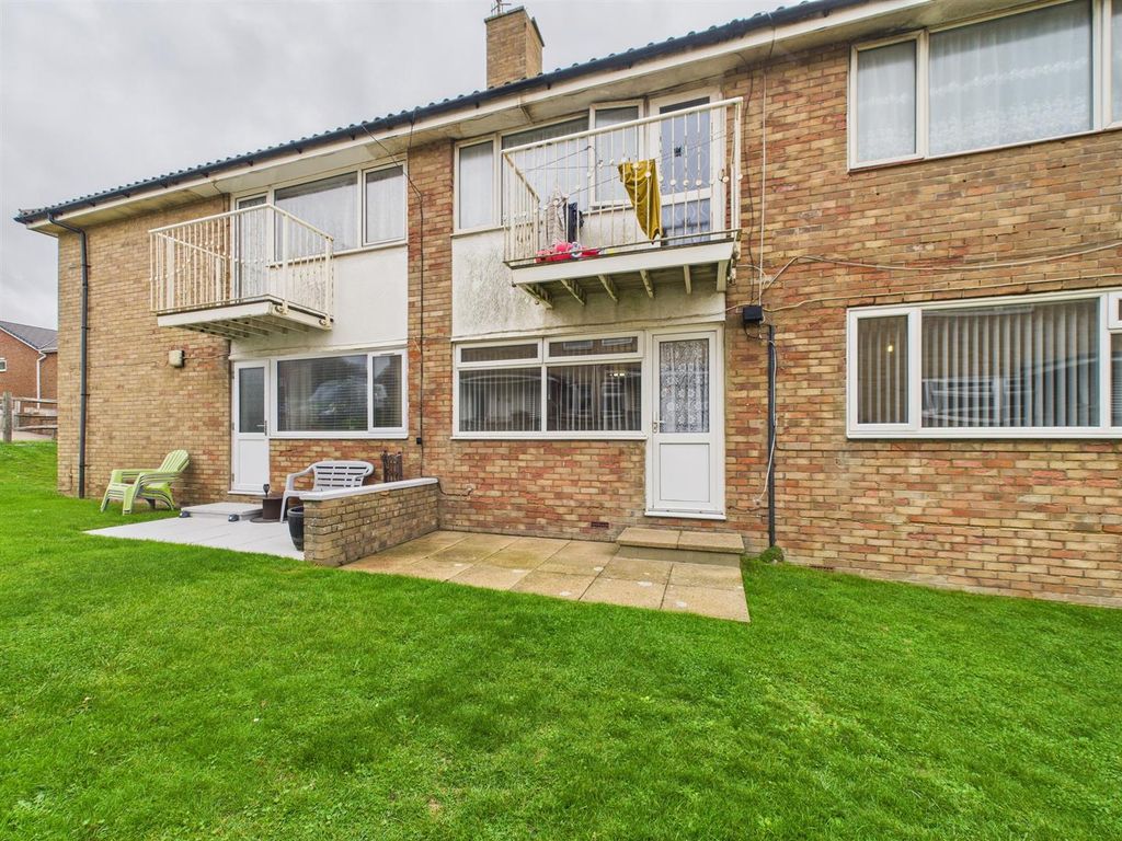 2 bed flat for saleSouth Coast Road, Telscombe Cliffs, Peacehaven BN10