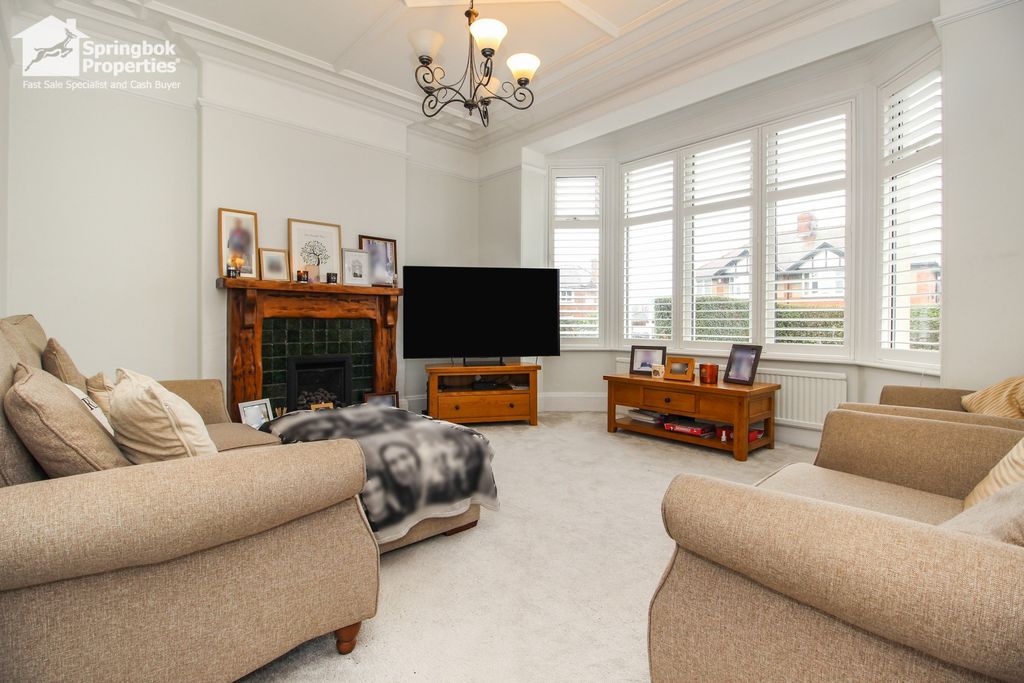 Additional image 4 of 5 bed semi-detached house for saleSnydale Road, Normanton, Wakefield, West Yorkshire WF6