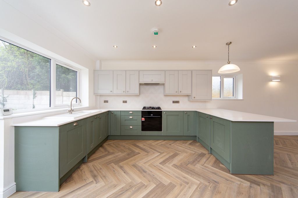 Additional image 6 of 2 bed detached bungalow for saleRaby Park Road, Neston CH64