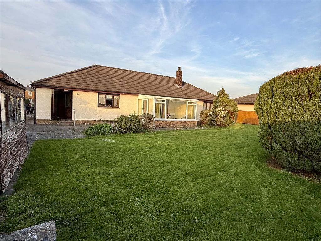 Additional image 3 of 3 bed bungalow for saleGolwg Y Mynydd, Llangadog SA19