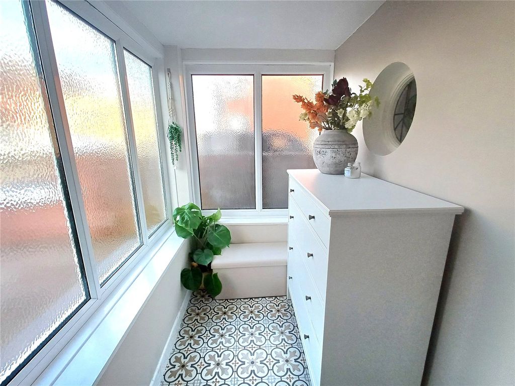 Additional image 10 of 3 bed semi-detached house for salePark Avenue, Porthcawl CF36
